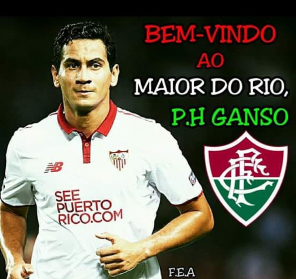 Torcedores do Fluminense comemoram acerto com PH Ganso