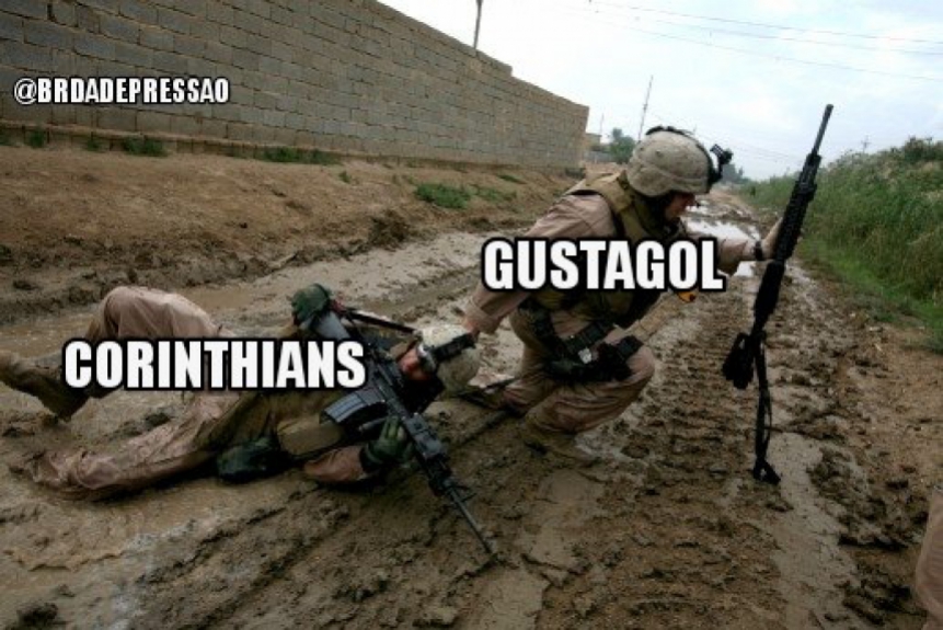 Fiel faz memes enaltecendo Gustagol após partida contra o Racing