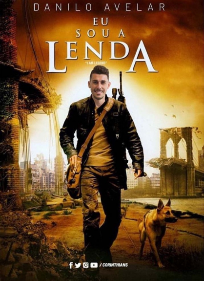 Danilo Avelar ganha memes de torcedores do Corinthians