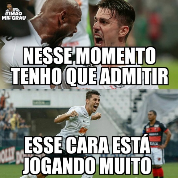 Danilo Avelar ganha memes de torcedores do Corinthians