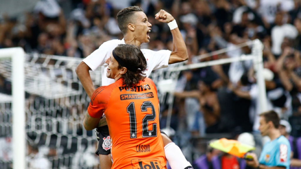 Corinthians x Ferroviária Pedrinho e Cássio