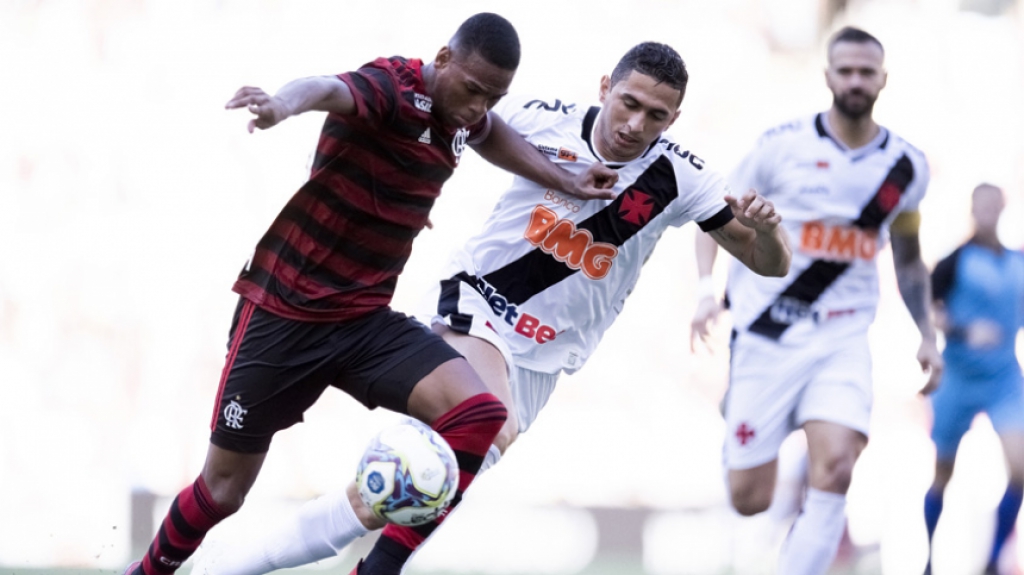 Vasco x Flamengo Lucas Silva e Danilo Bacelos