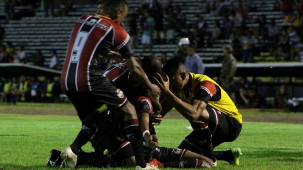 River x Altos