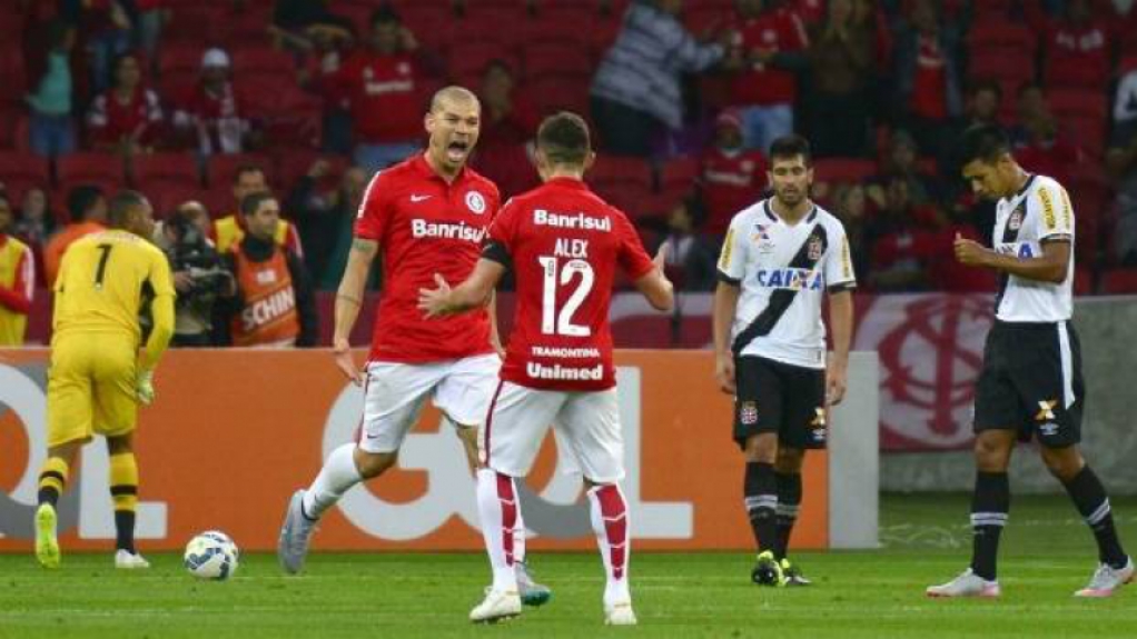 Internacional 6 x 0 Vasco - 2015