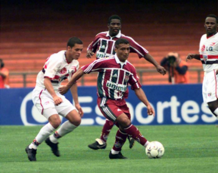 São Paulo 6 x 0 Fluminense - 2002