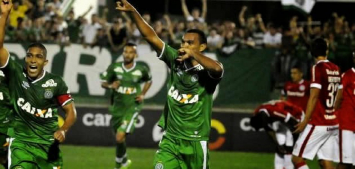 Chapecoense 5 x 0 Internacional - 2014