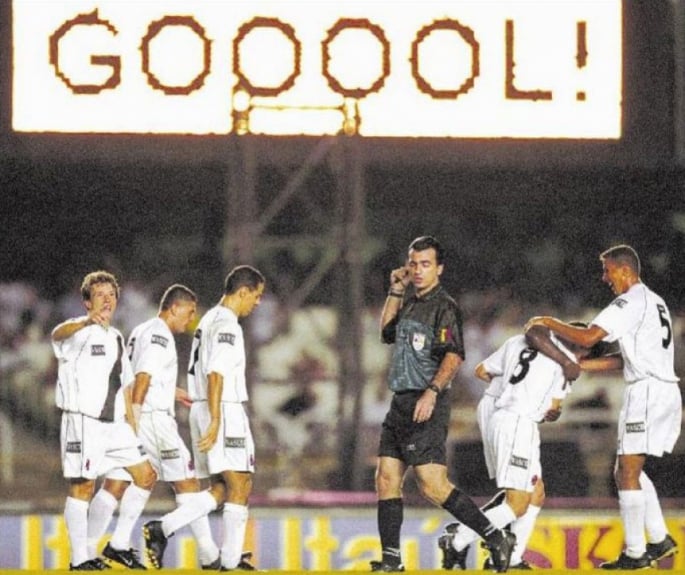 Vasco 7 x 0 Botafogo - 2001