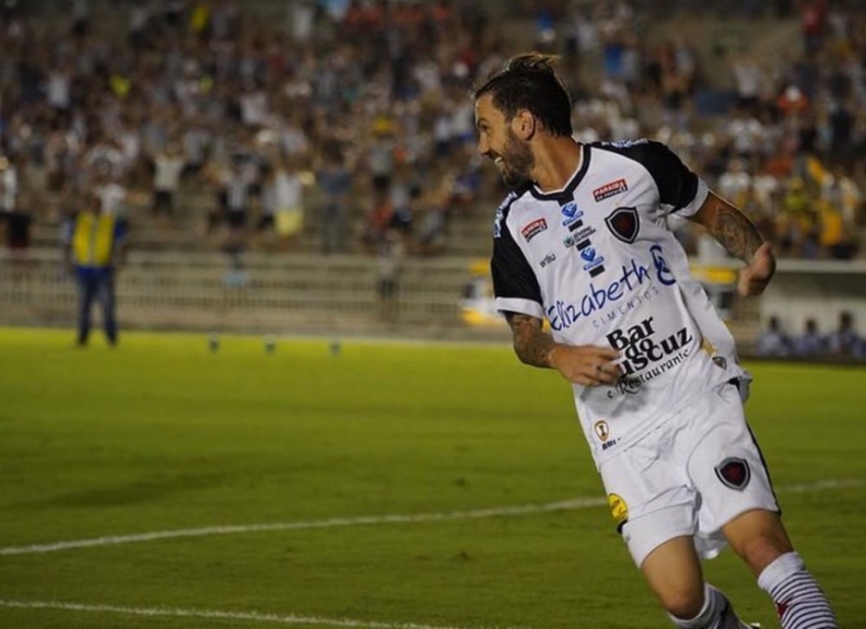Clayton - Botafogo-PB