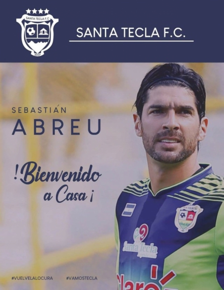 Loco Abreu anunciado pelo Santa Tecla