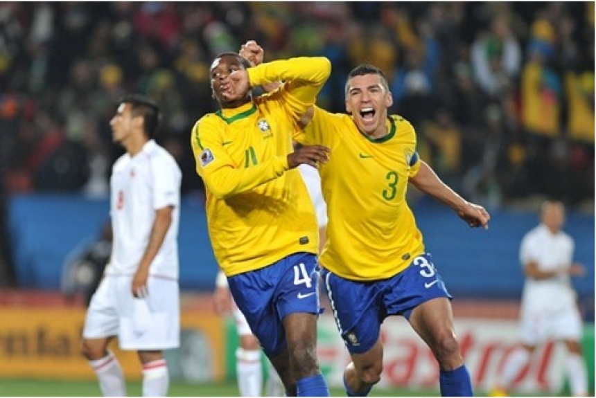 Michel Bastos se aposentou! Veja por onde andam os jogadores do Brasil