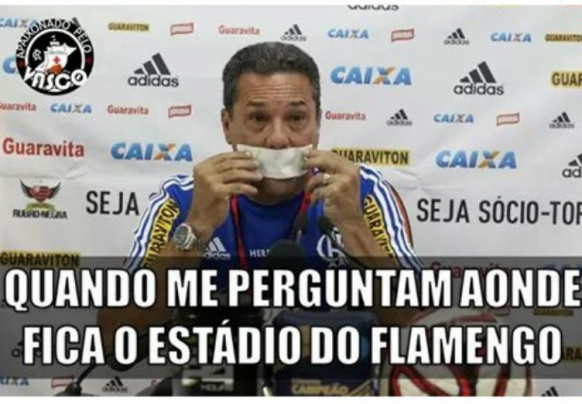 PROTESTO CONTRA A FEDERAÇÃO - Em 2015, Luxemburgo foi punido por criticar a Federação Carioca e usou um adesivo durante coletiva para protestar