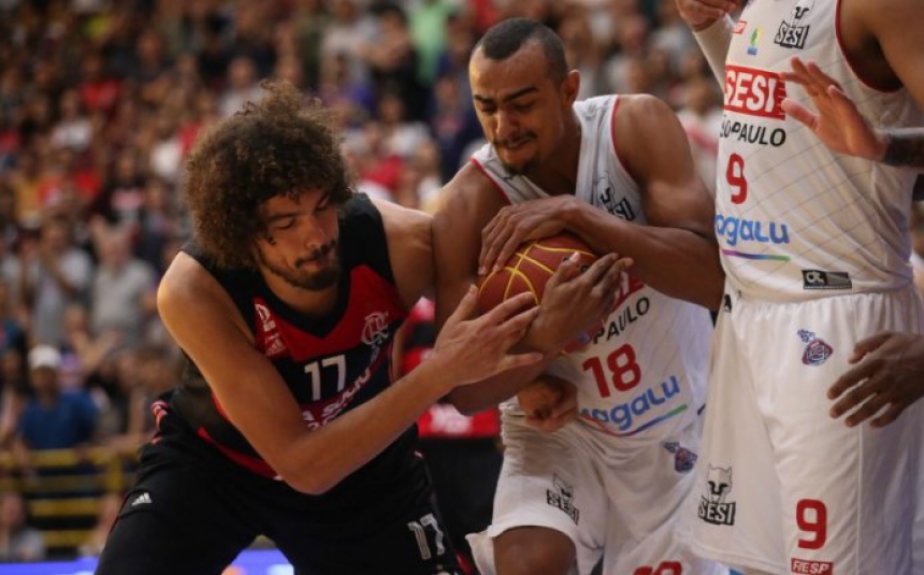 Franca x Flamengo Varejão e Jimmy