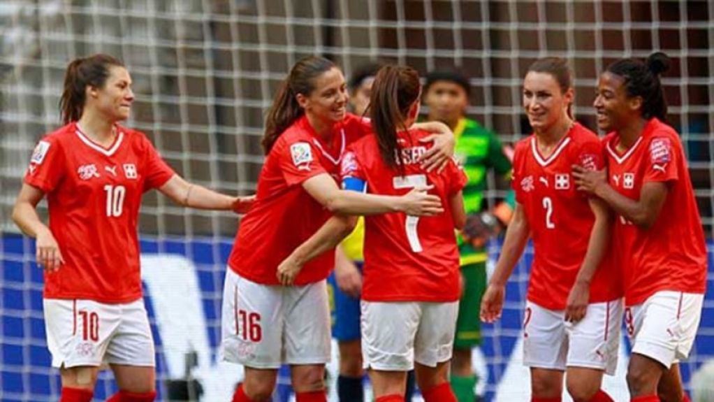 Suiça 10 x 1 Equador 2015