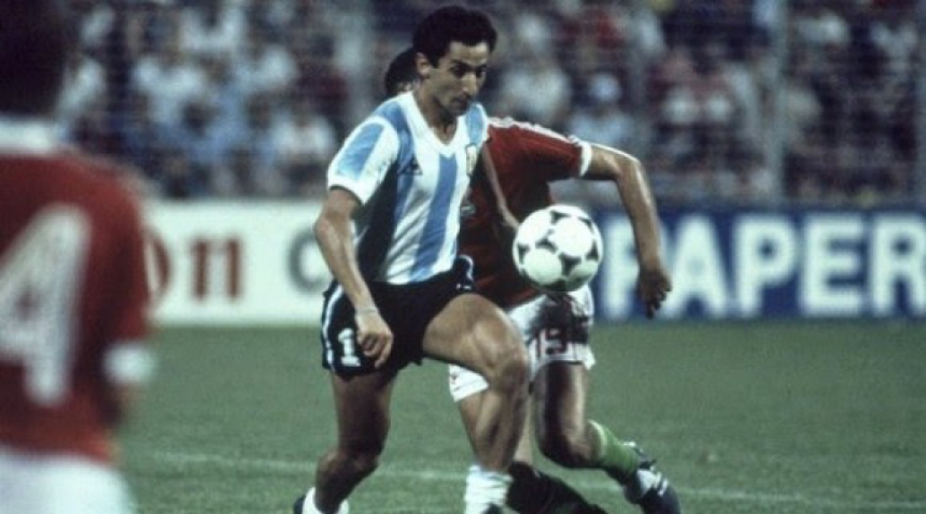 Argentina 4 x 1 Hungria Copa 1982