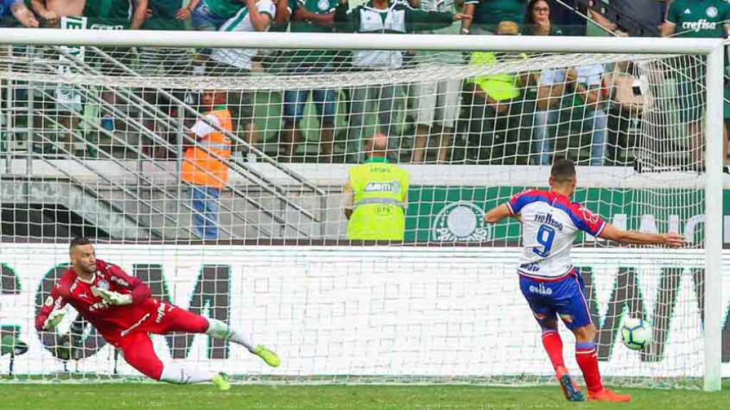 Palmeiras x Bahia - Gilberto