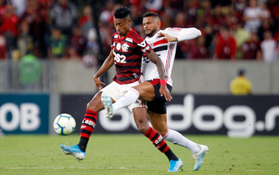 Flamengo x São Paulo - Bruno Henrique e Reinaldo