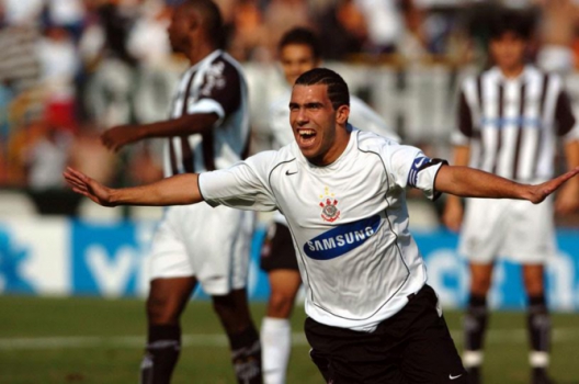 Saudades? Relembre os melhores momentos do Tevez com a camisa do Corinthians