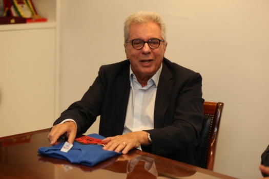 Márcio Braga tenta unir oposição por candidato único e ironiza Bandeira  Pé-frio