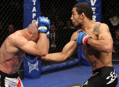 José Aldo atuando pelo extinto WEC