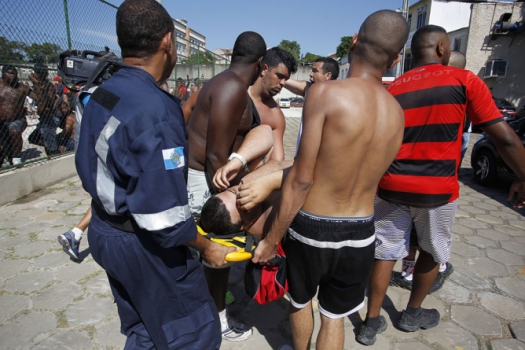 Último Clássico dos Milhões em São Januário teve bomba, banheiro destruído, confusão e reclamações