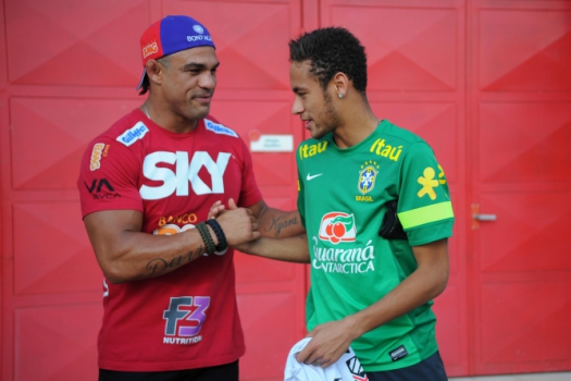 Vitor Belfort, Neymar (FOTO: Andressa Anholete/Inovafoto)