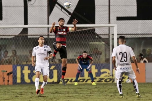 Santos x Flamengo: onde ver, prováveis times, desfalques e palpites