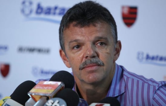 Pressão! Mozer tenta acabar com frustrações de ídolos na gestão do Fla