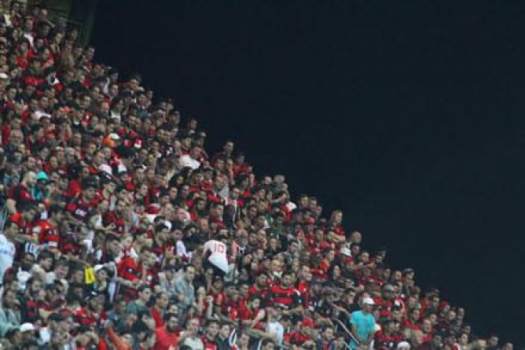 STJD vai apurar uma possível superlotação no jogo entre Fla e Inter