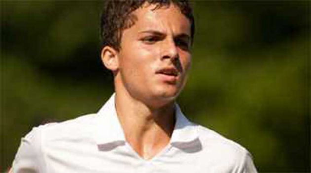 OFF - Jean Chera deveria ser craque, largou o futebol e decidiu voltar. Aos 21 anos