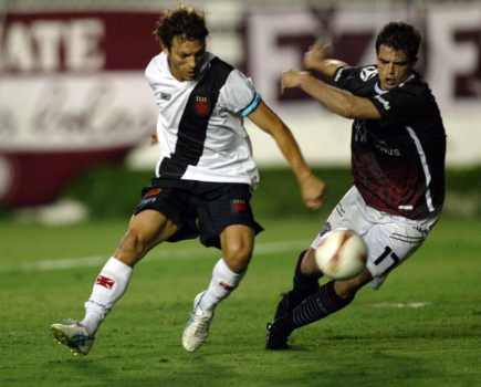 Vasco 3x0 Lanús (ARG) - 26/9/2007