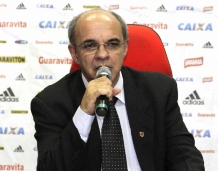 Presidente do Flamengo garante: "Com certeza terá mais cheirinho em 2017"