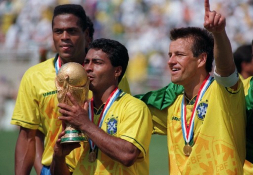 Os caras das Copas: Romário, o baixinho que foi gigante em 1994 ...