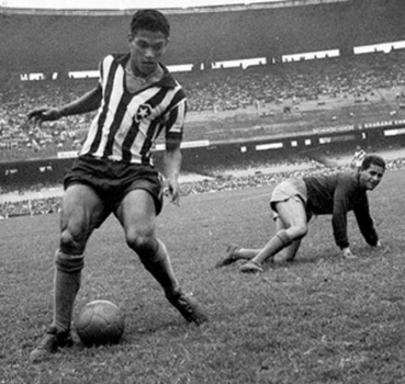 Saudades! Garrincha faz 83 anos, e seu futebol segue driblando o tempo