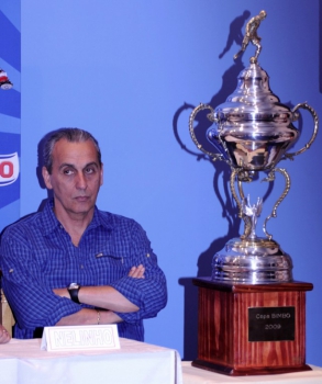 Liderado por Nelinho, o Cruzeiro superou o River Plate na final da Copa Libertadores de 1976