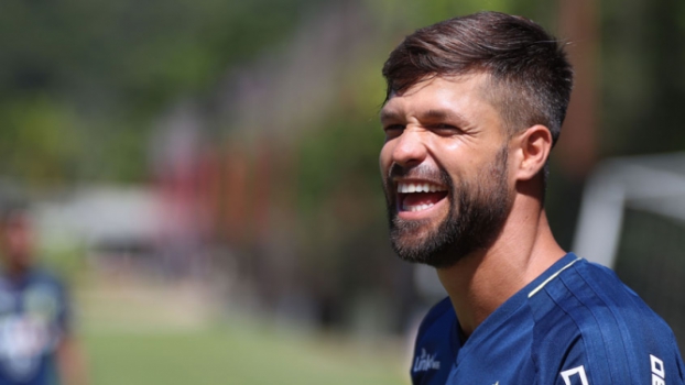 Flamengo terá estreantes e velhos conhecidos do rival no Clássico dos Milhões