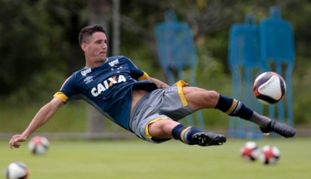 Falta ser campeão da Libertadores, afirma Thiago Neves, ao LANCE!