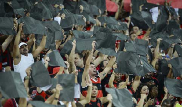Torcida do Flamengo esgota ingressos para a partida contra Atlético-PR
