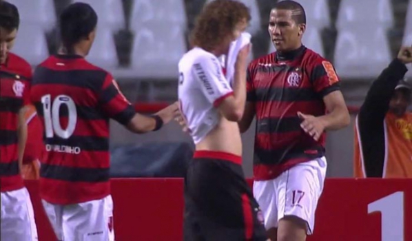 Flamengo x Atlético-PR - Flamengo 1 x 0 Sul-Americana gol de Ronaldinho Gaúcho