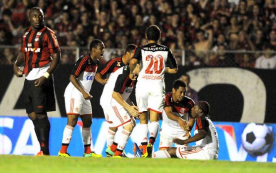 Flamengo x Atlético-PR - Final copa do Brasil 2013 - 1 x 1 na Arena da Baixada