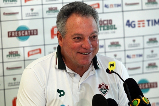 Abel Braga Perde O Filho Mais Novo Cbf Adia Ponte Preta X Fluminense Lance