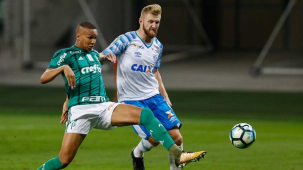 Sofrendo contra lanternas, Palmeiras espera mais dificuldade contra o Avaí do que em clássicos