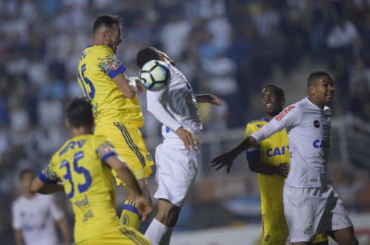 Réver lamenta gol anulado O árbitro de fora disse que foi gol