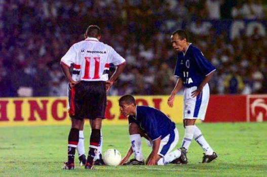 2000 - Herói: Giovanni (Cruzeiro)
