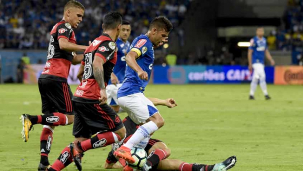 Fábio pega pênalti de Diego, e Cruzeiro é penta da Copa do Brasil