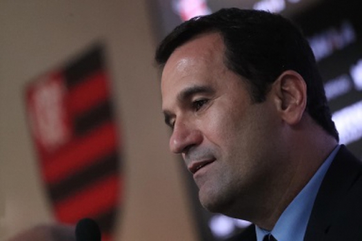 Novo vice de futebol do Flamengo quer conversar antes de pensar em mudanças