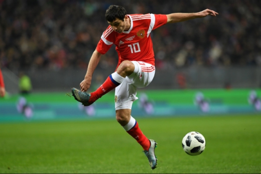 Alan Dzagoev, meia do CSKA Moscou, terá a missão de ajudar a anfitriã Rússia a fazer bonito
