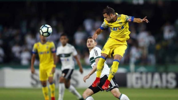 Sob pressão cada vez maior Fla eleva o tom de cobranças Tem que mudar