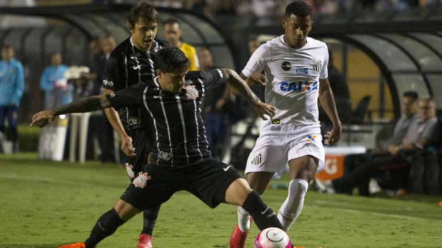 Em Classico Com Apagao Santos E Corinthians Empatam No Pacaembu Lance