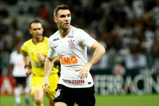 Com problema de 2018 corrigido, Corinthians coloca ataque à prova