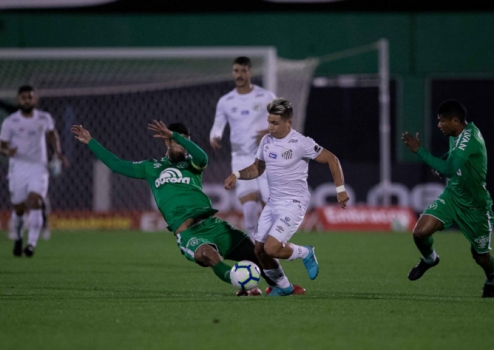 Soteldo - Chapecoense x Santos